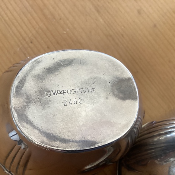 Vintage silver or silver plated? Creamer, sugar bowl, and teapot - WM Roger’s - Picture 12 of 16